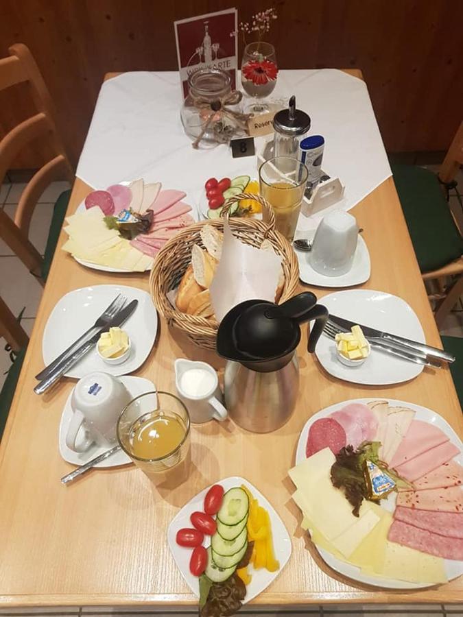 Hotel & Gasthof Zur Post Neumarkt-Sankt Veit Luaran gambar