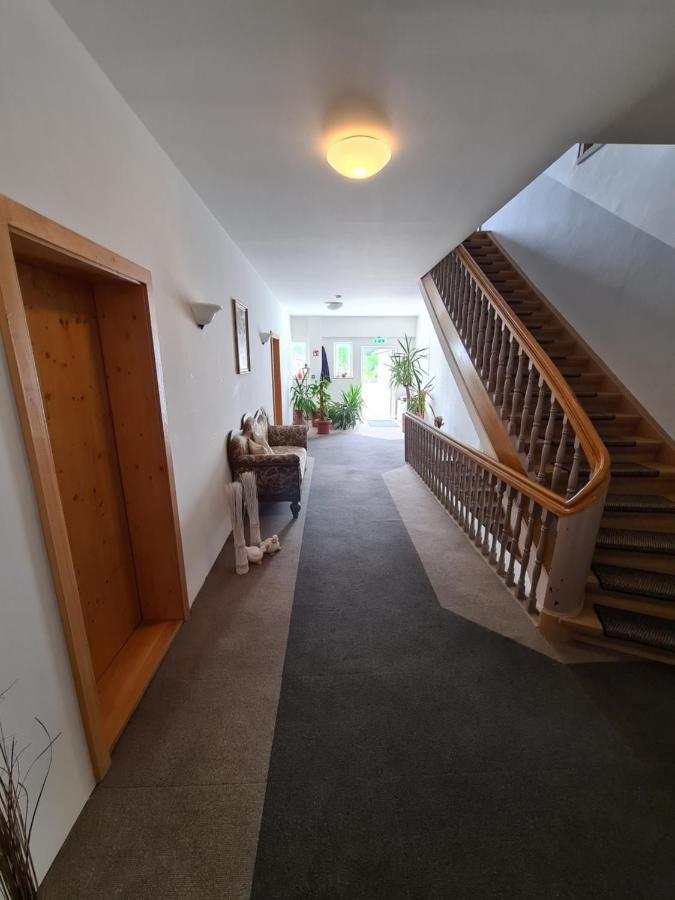 Hotel & Gasthof Zur Post Neumarkt-Sankt Veit Luaran gambar